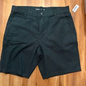 Old Navy Men's Dark Green Carpenter Shorts